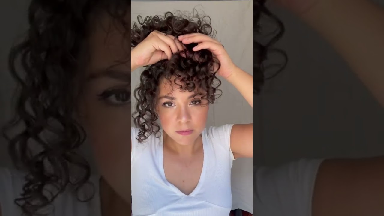 peinados fáciles pelo rizado media melena