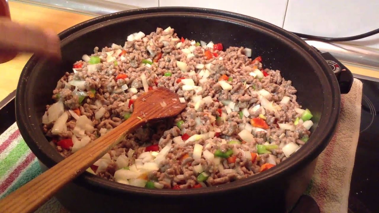 carne picada con tomate